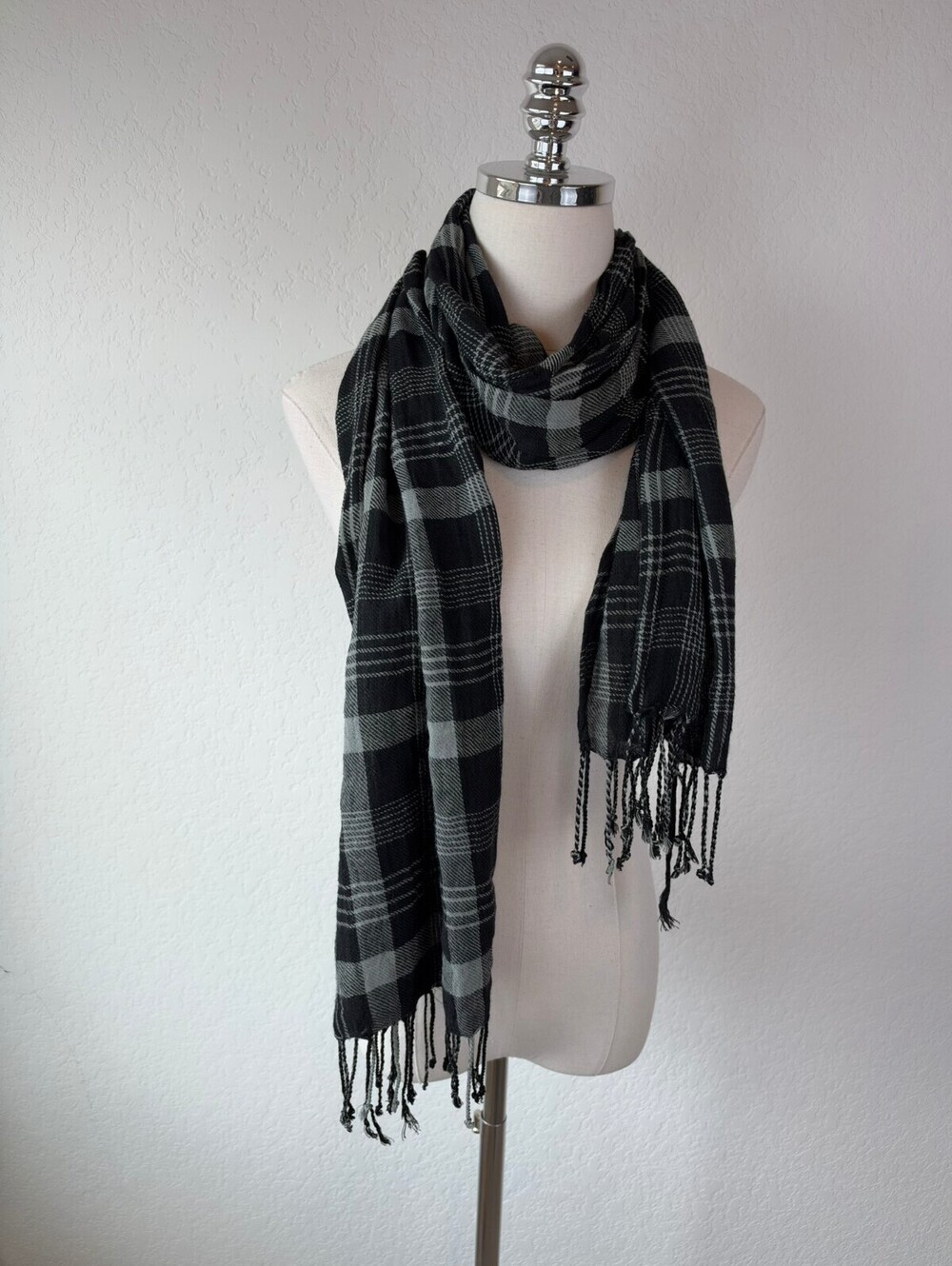 Bizou Black and Gray Plaid Fringe Scarf